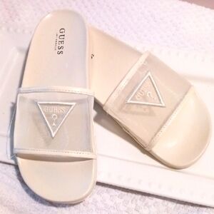 Gorgeous! Guess ⚜️ Logo Slide Mesh Sandals in Ivory   8